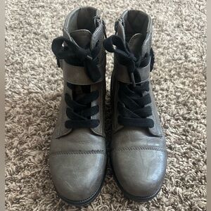 Madden Girl boots 5.5W